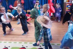 Dzień postaci z bajek