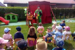 Spotkanie z klaunem iluzionistą